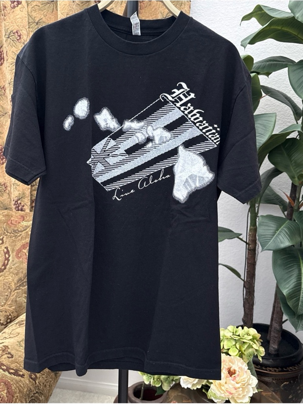 Black Live Aloha Graphic Short-Sleeve Tee